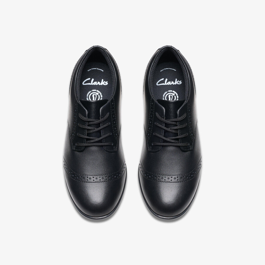 finja brogue older - zwart leer
