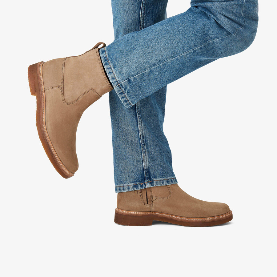 clarkdale boot - donker zandkleurig suède