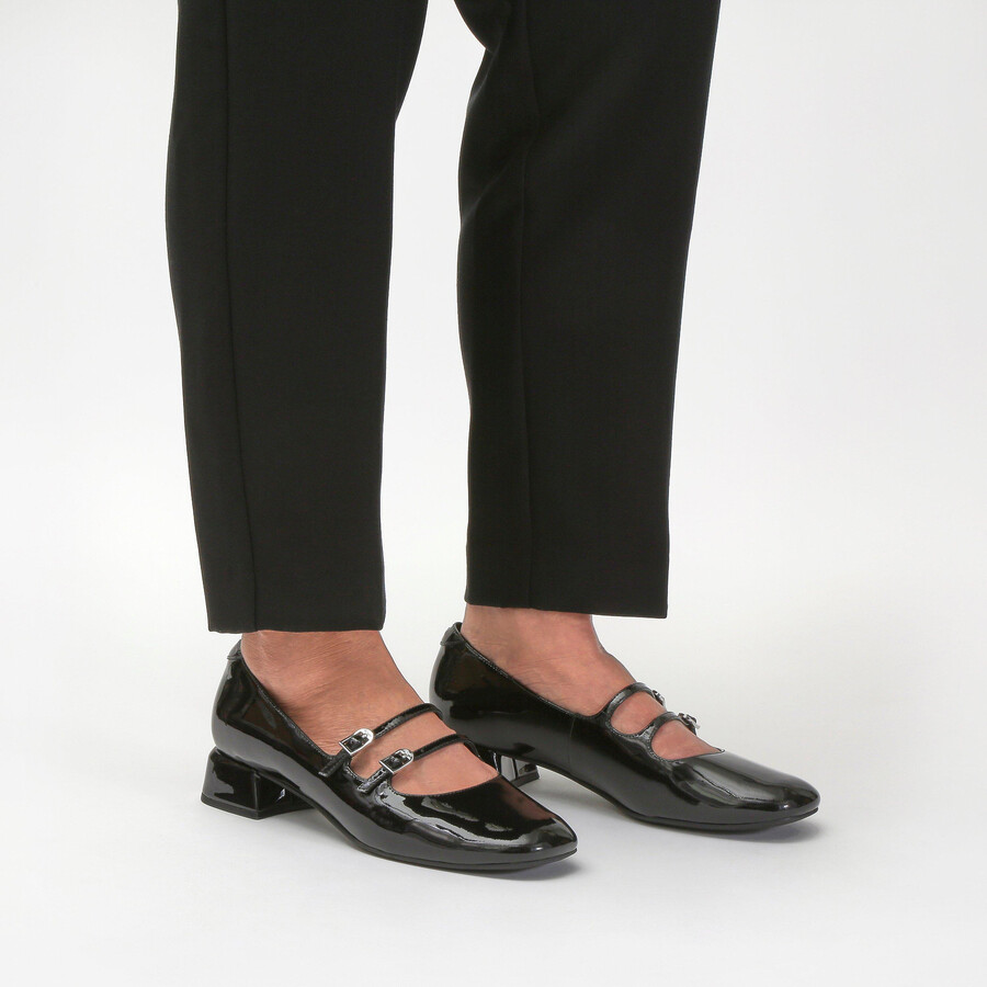 daiss 30 shine - zwart lakleer