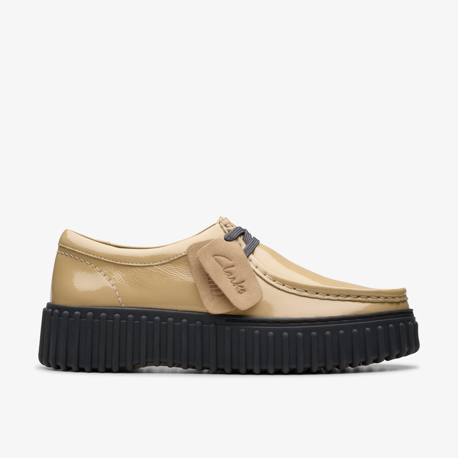 torhill bee - beige patent