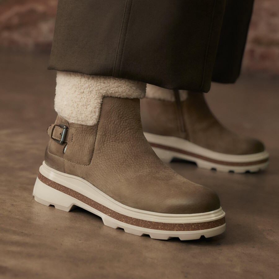 hencroft madi waterproof - donker zand warmgevoerd