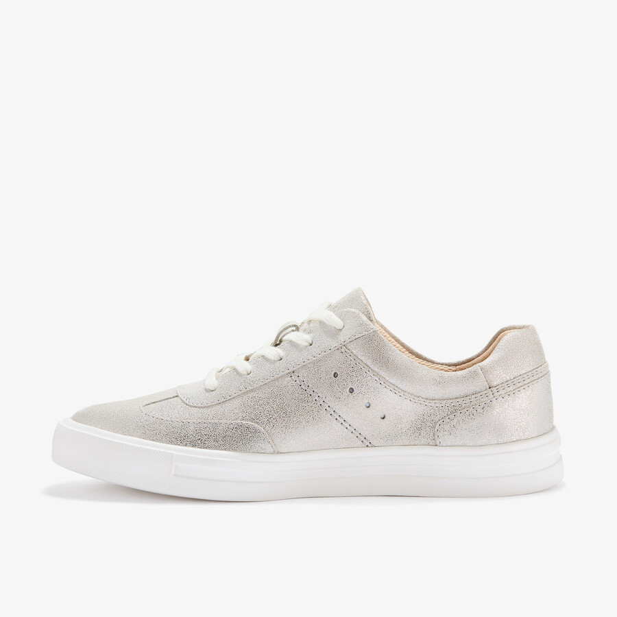 makea court - metallic leer